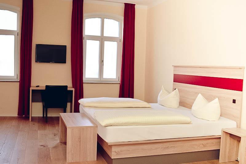 Hotel-Gasthof Floetzinger Braeu Rosenheim Buitenkant foto